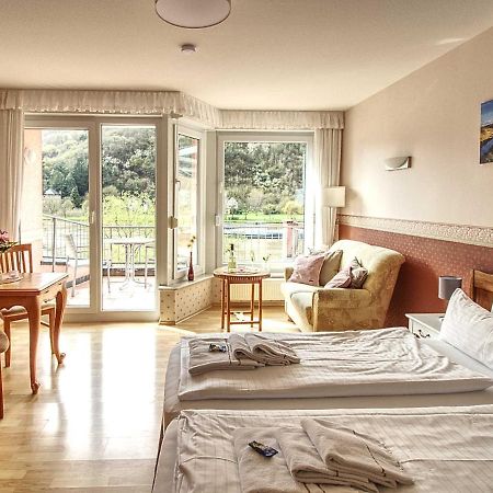 Ferienhaus Bullay Ngoại thất bức ảnh
