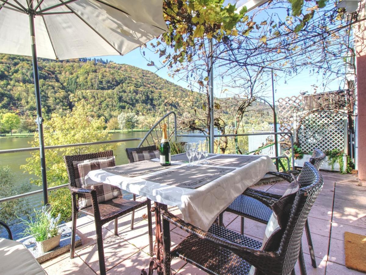 Ferienhaus Bullay Ngoại thất bức ảnh